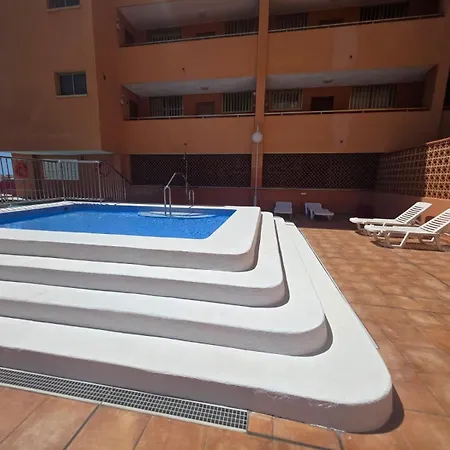 Apartamento Casa Liotro 2, Comfortable, Panoramic,central, Near The Sea,swimming Pool,wifi,terrace Los Cristianos (Tenerife)