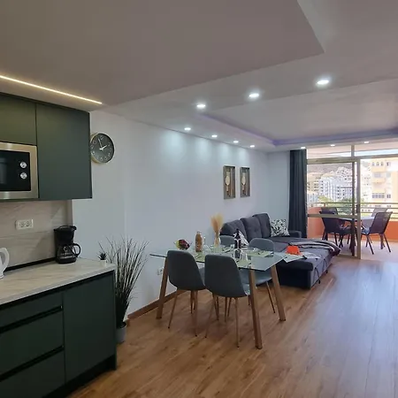 Casa Liotro Comfortable, Panoramic,central, Near The Sea,swimming Pool,wifi,terrace 公寓