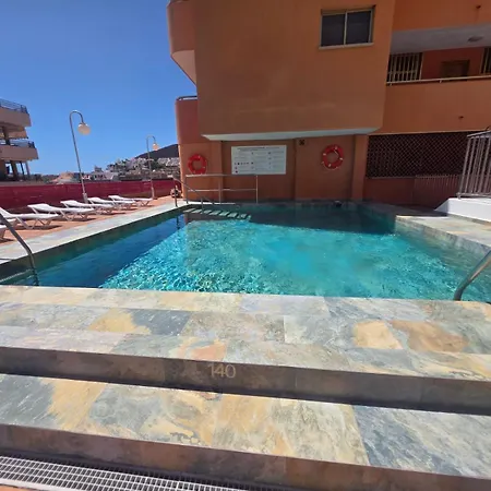 Casa Liotro 2, Comfortable, Panoramic,central, Near The Sea,swimming Pool,wifi,terrace Appartement Los Cristianos (Tenerife)